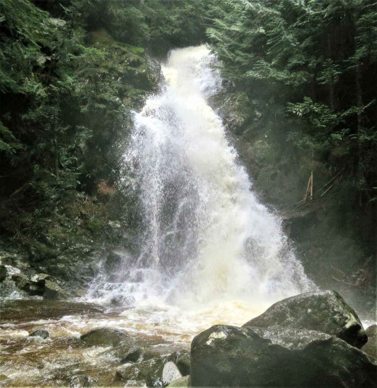 Sawblade Falls