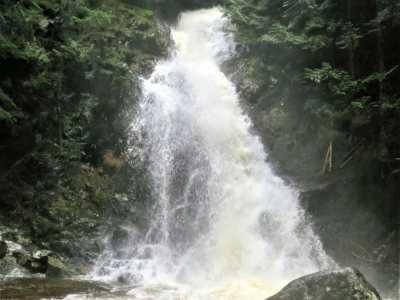 Sawblade Falls